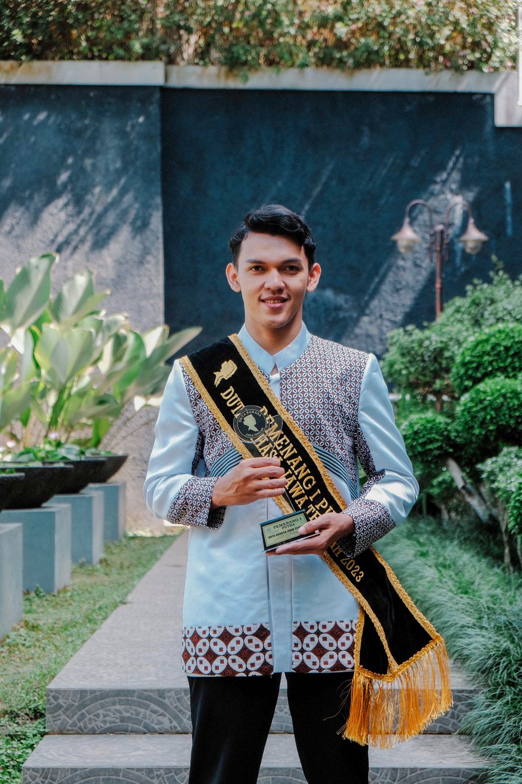 Tegar Satya Prahara Mahasiswa FKIP UNTIDAR Raih Juara 1 Duta Bahasa